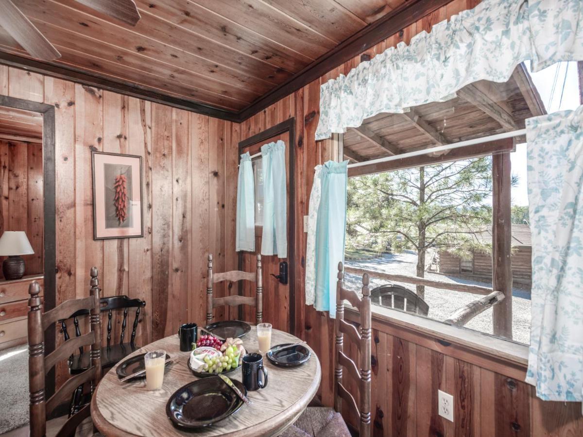 Tiny Two, 2 Bedrooms, Midtown, Sleeps 4 Ruidoso Extérieur photo