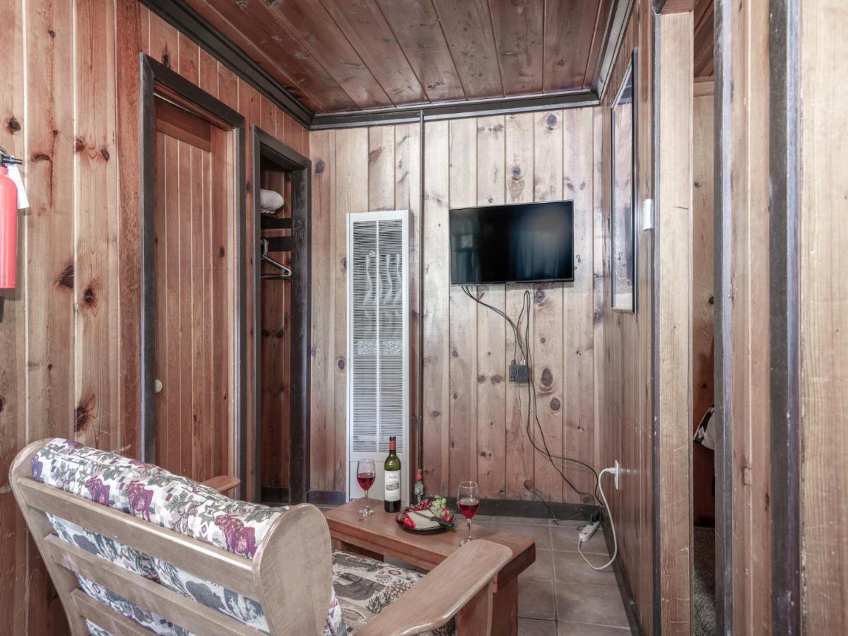 Tiny Two, 2 Bedrooms, Midtown, Sleeps 4 Ruidoso Extérieur photo